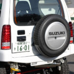 樹脂製アンダーカバー、ホイールキャップを併用して下さい